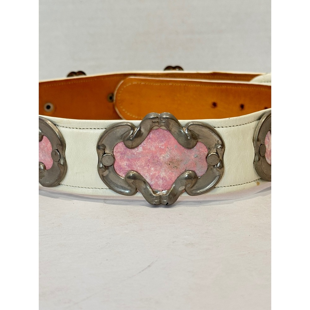Vintage Western Leather Belt Womens 24-28 White Pink Medallion Wide Boho Silver - Picture 4 of 8
